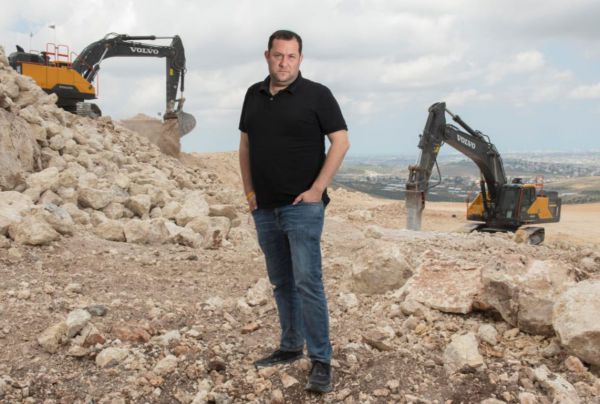 דגן: "המבחן של נתניהו: הפסקת הקפאת הבנייה"