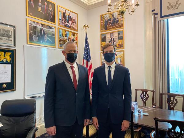 גנץ נפגש עם קושנר: "בדרך להסכמים נוספים במזה"ת"