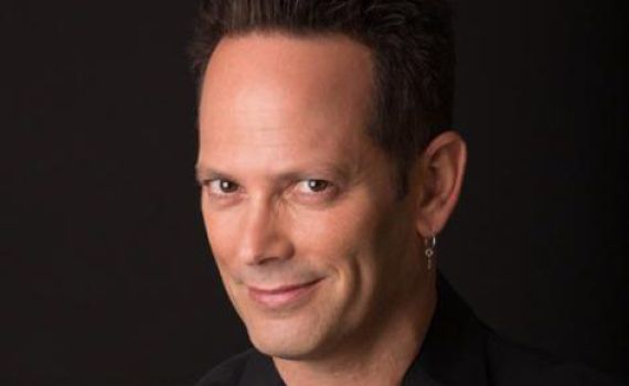 מהקומדי סטור לערוץ 20: הג'וב החדש של גיל ססובר