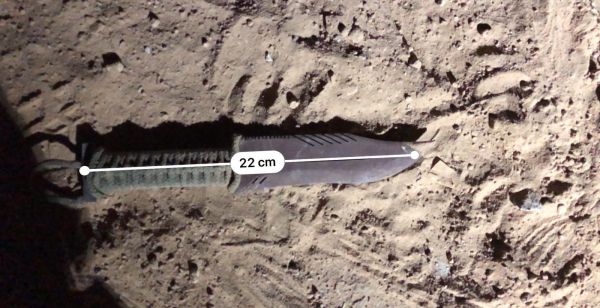 תיעוד: מטען חבלה אותר ליד המקום בו נעצר המחבל