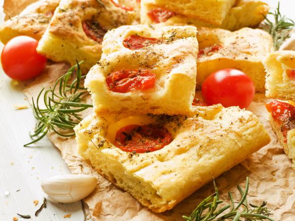 בול לצאת הצום: מתכון לפוקצ'ה מ-5 מרכיבים