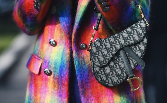 מחאת קיימות בתצוגת דיור בפריז