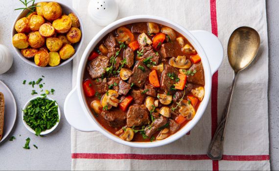 סורגים שבת: מתכון מנצח לתבשיל בשר חגיגי