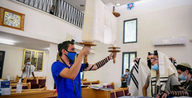 עיריית ירושלים: כך יתנהלו תפילות פורים בבתי הכנסת