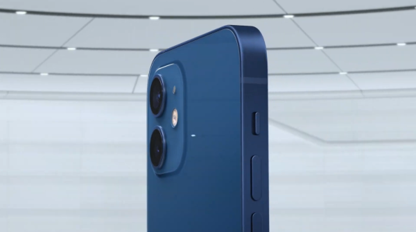 "עידן חדש לסמארטפונים": אפל הציגה את האייפון 12