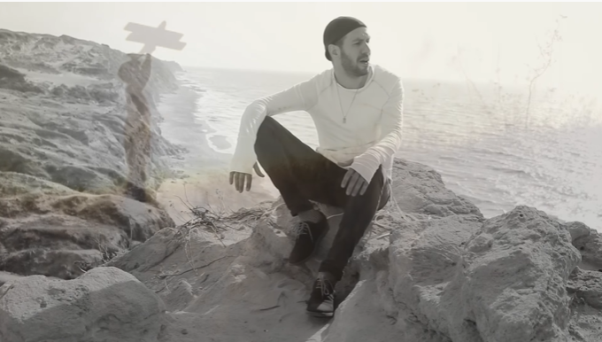 "משחק באותיות": עידן דוד משחרר סינגל חדש