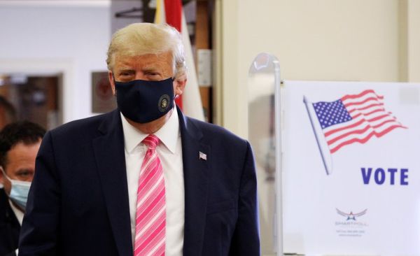 טראמפ רומז: אפטר את יועץ הקורונה אחרי הבחירות