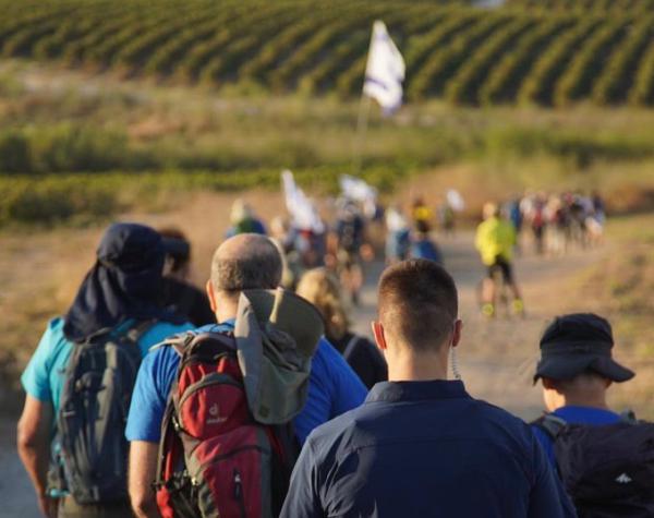 האם יעלון השתתף בצעדה שהפרה את תקנות הסגר?