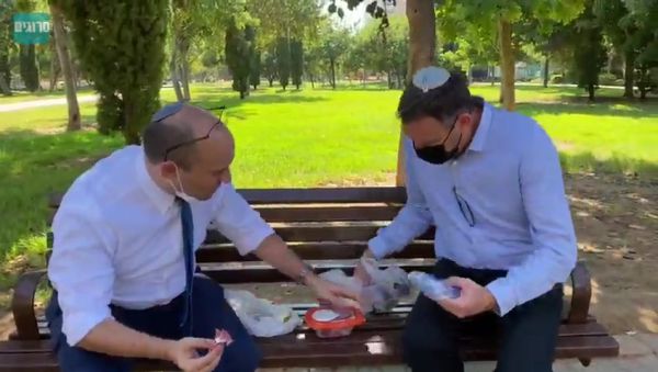 כשבנט וכהנא התיישבו על ארוחת פועלים. צפו