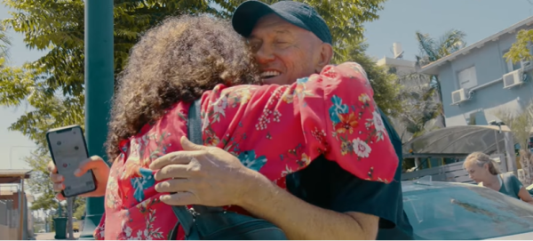 "בוא הביתה": שלומי שבת באיחוד מרגש עם משפחתו