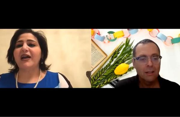 "ימות המשיח" שיחה עם יהודיה מהפרלמנט בבחריין