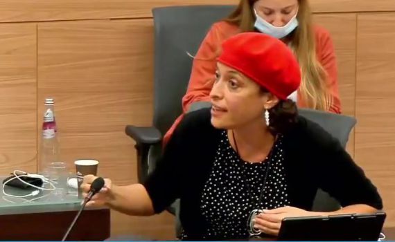 "דוסה מטונפת", "נדרוס אותך": פרידמן תחת מתקפה