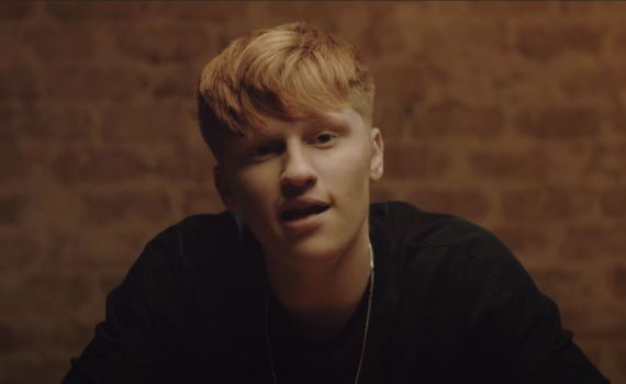 צפו: אור עמרמי ברוקמן בסינגל מרגש על האימוץ