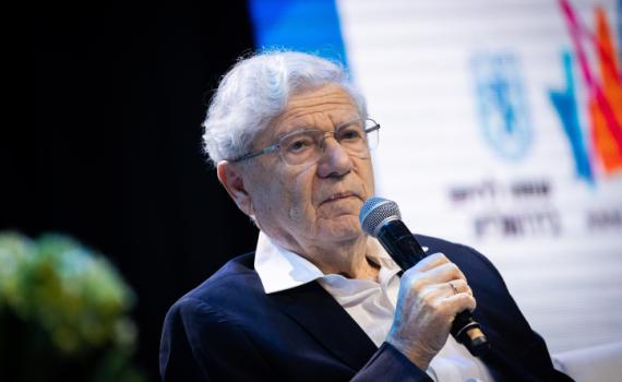 חיבוק דב: המחמאה של אהרון ברק לנתניהו