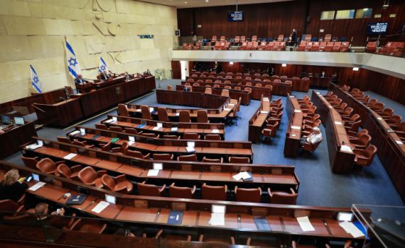 השארת הכוחות הפוליטיים מחוץ לדת מבטאת חולשה