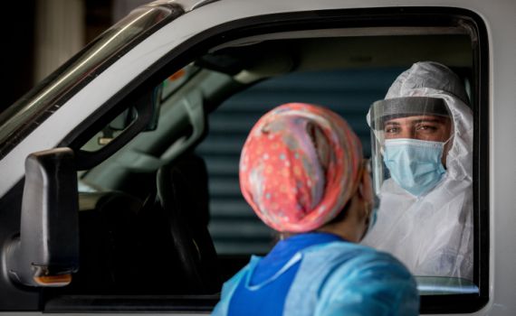 התפשטות הקורונה: שיא במספר הנבדקים והנדבקים