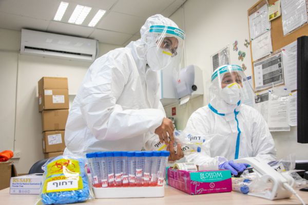 יממה מפתיחת הסגר: פחות מ-1,000 מאומתים חדשים