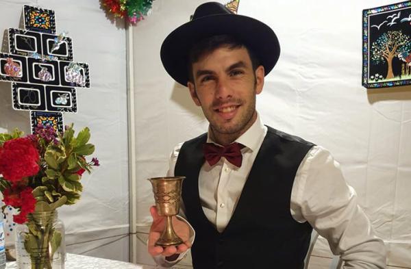 הסוכה הראשונה שלי | "חיכינו 7 שנים לרגע הזה"