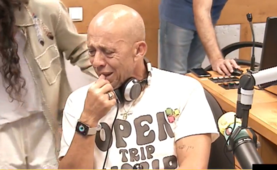 צפו: דידי הררי פורץ בבכי בשיר של חנן בן ארי