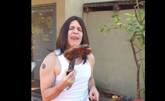 "אופירה וסטייקוביץ": יובל סמו בחיקוי למירי רגב. צפו