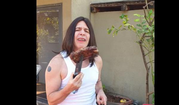 "אופירה וסטייקוביץ": יובל סמו בחיקוי למירי רגב. צפו