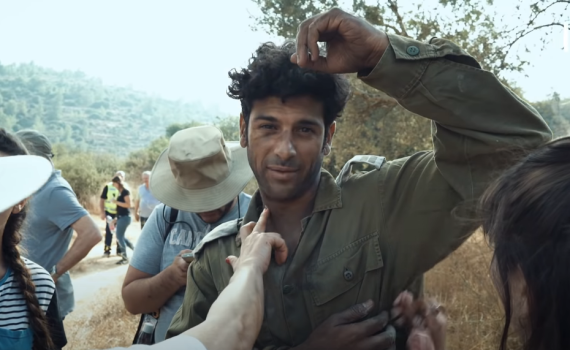 צפו: הסודות מאחורי 'שעת נעילה' נחשפים