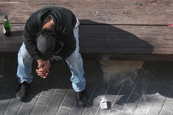 ושמחת בחגיך: איך מונעים מהייאוש להציף אותנו?