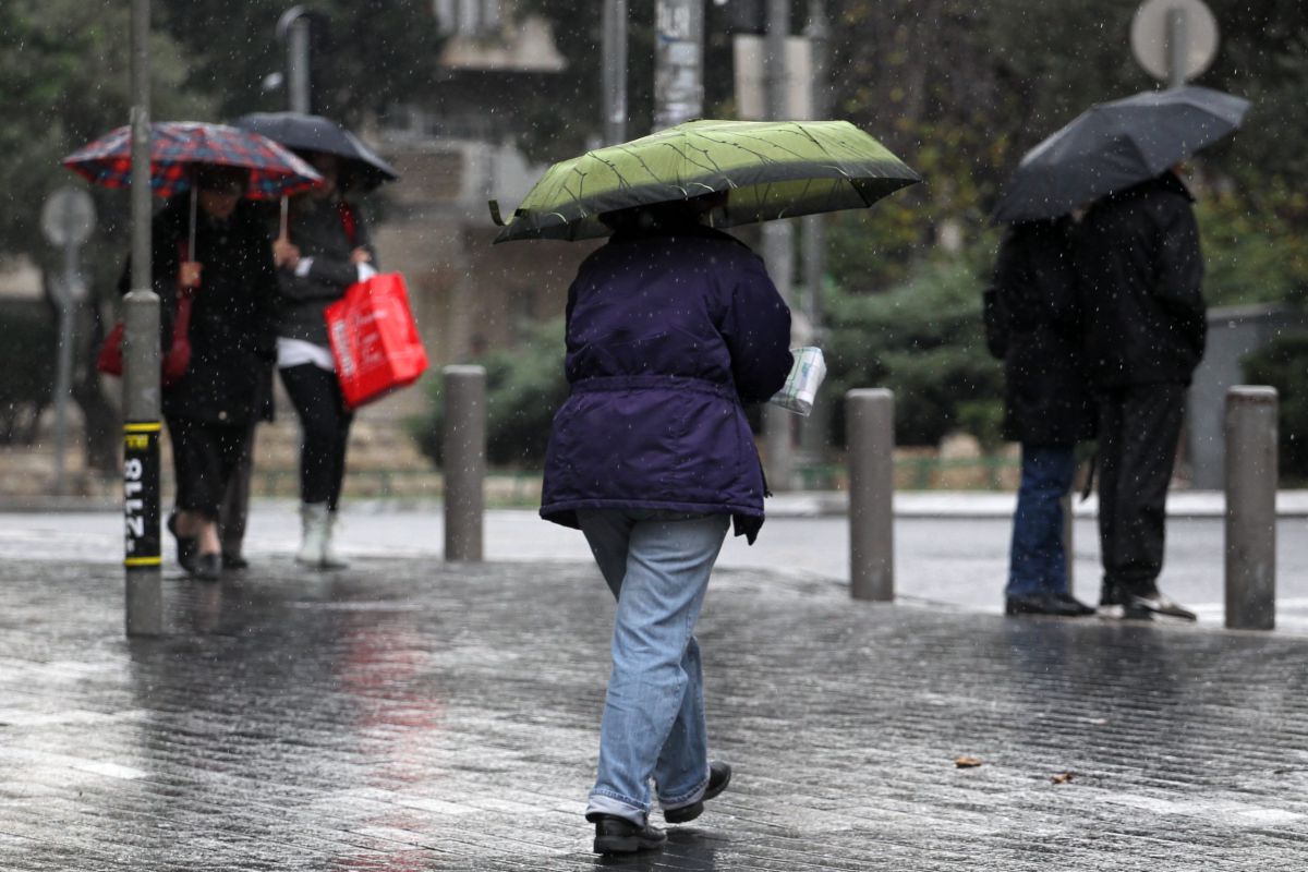 הלכות 'ברך עלינו' ו'ותן טל ומטר' ומה עושה מי ששכח