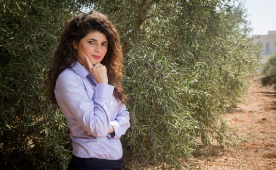 צפו: שרן השכל מספרת על הטיפולים בדרך להיות אמא