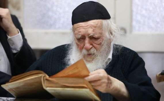 בשורה משמחת: הרב חיים קנייבסקי החלים מקורונה