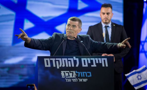 אשכנזי הודיע: לוקח הפסקה לחשוב על המשך דרכי