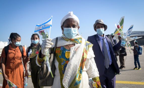 הממשלה אישרה: עוד 2,000 מבני הפלשמורה יעלו לארץ