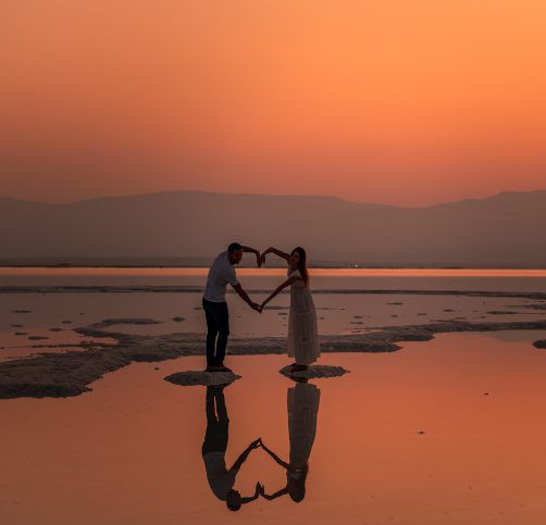 דייטים בתקופת קורונה: האוצר שמתחת לגשר