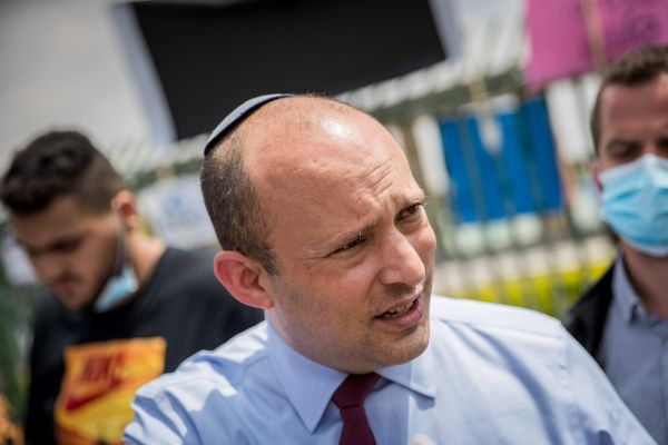 בנט: "לא הבנתי למה רה"מ לא מגבה את הרמטכ"ל"