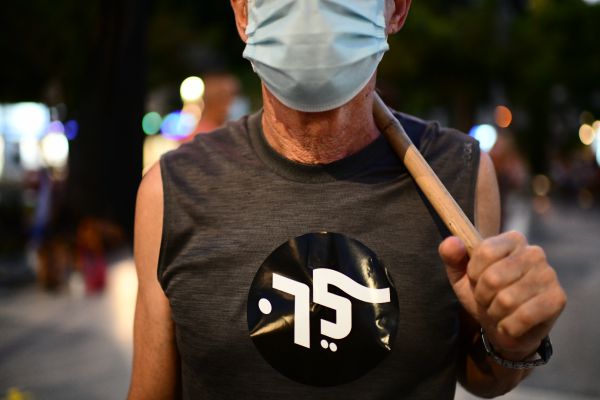 עו"ד על הפרשה • וזאת הברכה: 'לך' או 'לכו אתם'