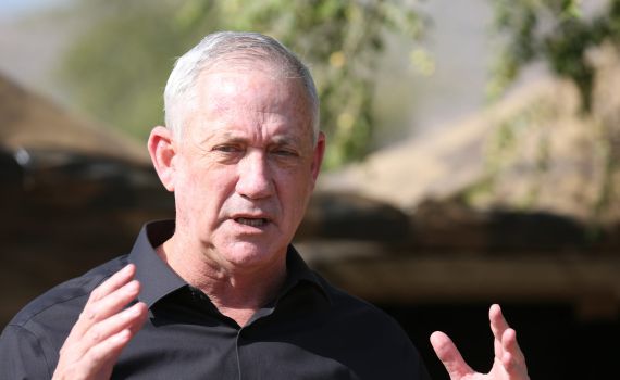 כחול לבן: ״יריב לוין מנסה לתחמן, לא ניתן לו"