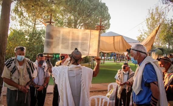 בתי הכנסת נפתחים; זאת רשימת ההקלות החדשה