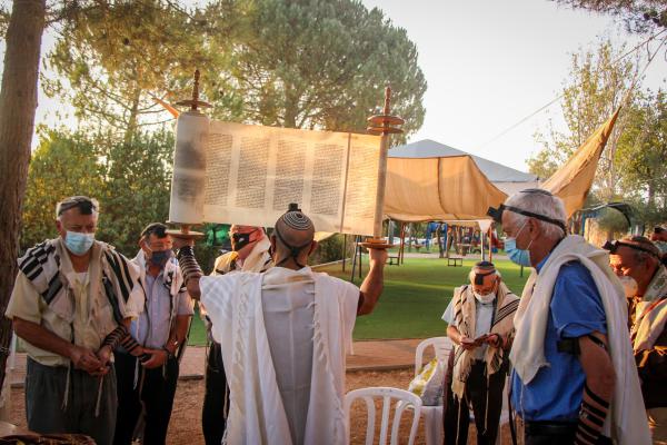 בתי הכנסת נפתחים; זאת רשימת ההקלות החדשה