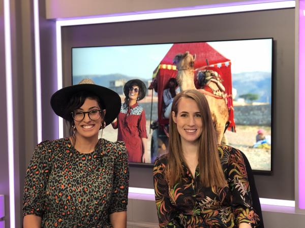 מדברות אופנה: ראיון עם המעצבת שחיה בהודו. צפו