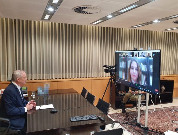 גנץ: "בלבנון יש בתים עם חדר אורחים וחדר טילים"