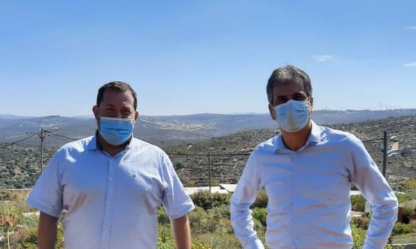 השר אלי כהן: "לחבר את הישובים הצעירים לחשמל"