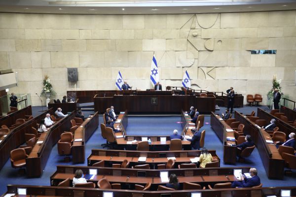 לאחר דיון ממושך: אושר הסכם השלום עם האמירויות