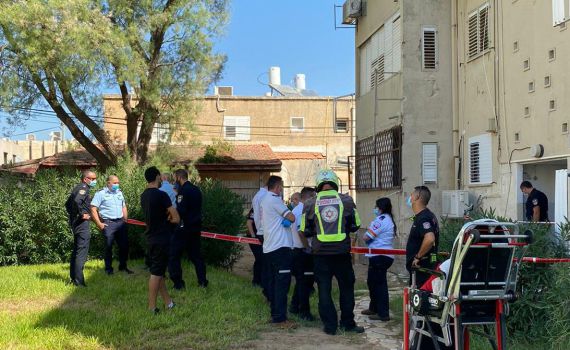 רצח בחיפה: אשה כבת 30 נמצאה דקורה בביתה