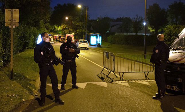  פיגוע טרור בצרפת: המחבל ערף את ראשו של מורה