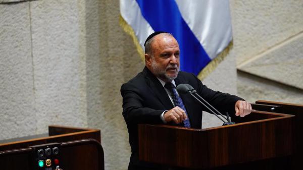 גנץ לא הסכים לוותר: השר יצחק כהן התפטר