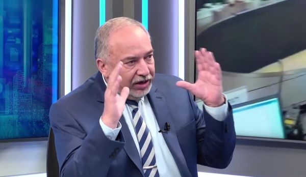 ליברמן: "אין שום קשר בין סמוטריץ' לציונות דתית"