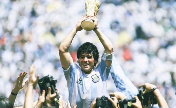 העולם נפרד ממראדונה: "יום עצוב לכדורגל"