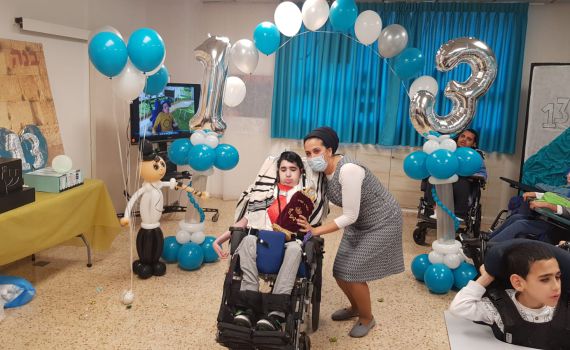 מרגש: כך חגג נער עם צרכים מיוחדים בר מצווה