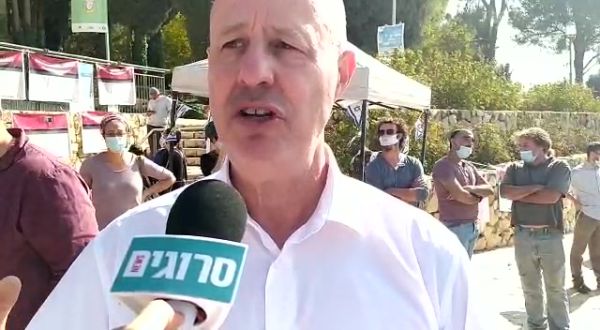 הנגבי צייץ בטוויטר שצריך להפציץ את הכור האיראני