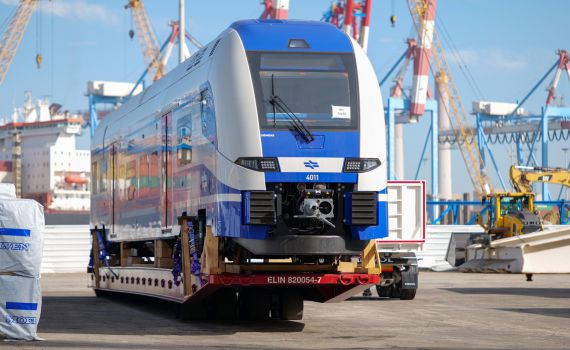 הרכבות החשמליות החדשות הגיעו לישראל